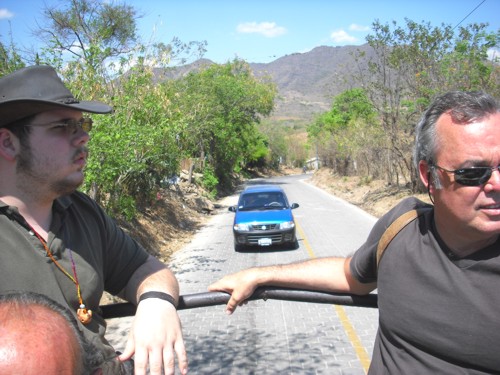 Camino a Uniles